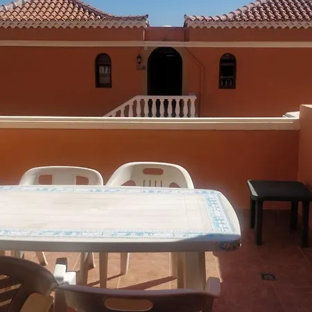 Golden Mile Seaview Royal Garden Apartamento