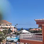 Golden Mile Seaview Royal Garden * Playa de las Americas (Tenerife)